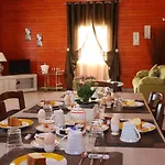 Roberta Holidays Villa San Cono